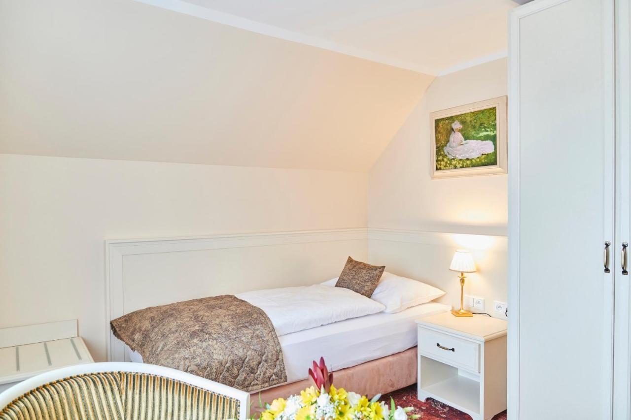 Spa Hotel Centrum Františkovy Lázně 외부 사진