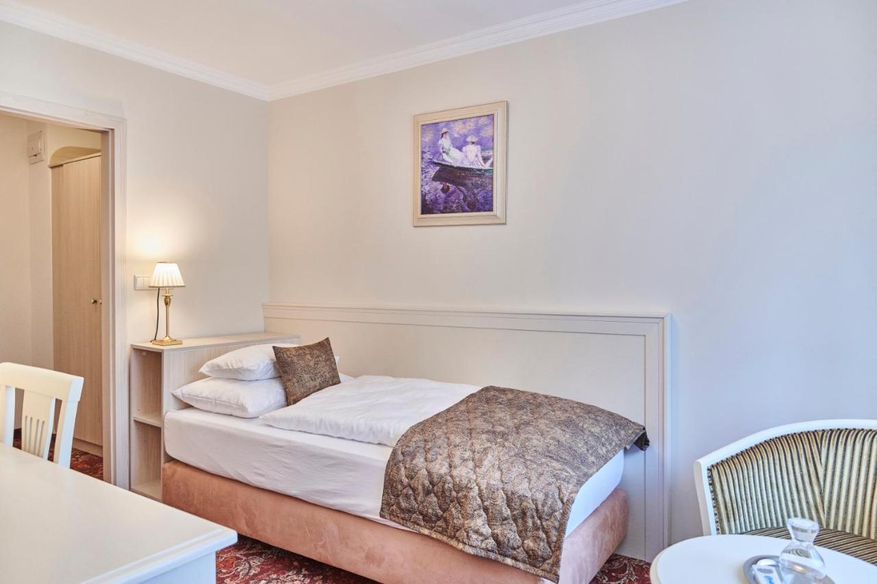 Spa Hotel Centrum Františkovy Lázně 외부 사진