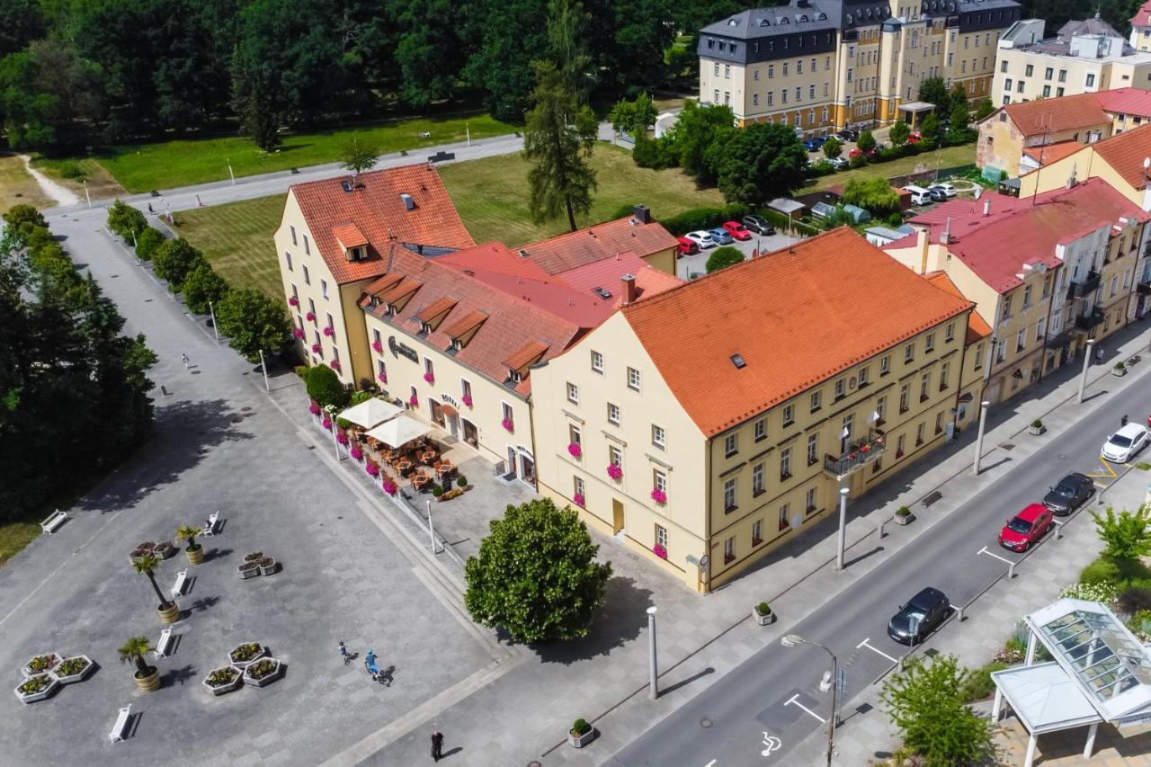 Spa Hotel Centrum Františkovy Lázně 외부 사진