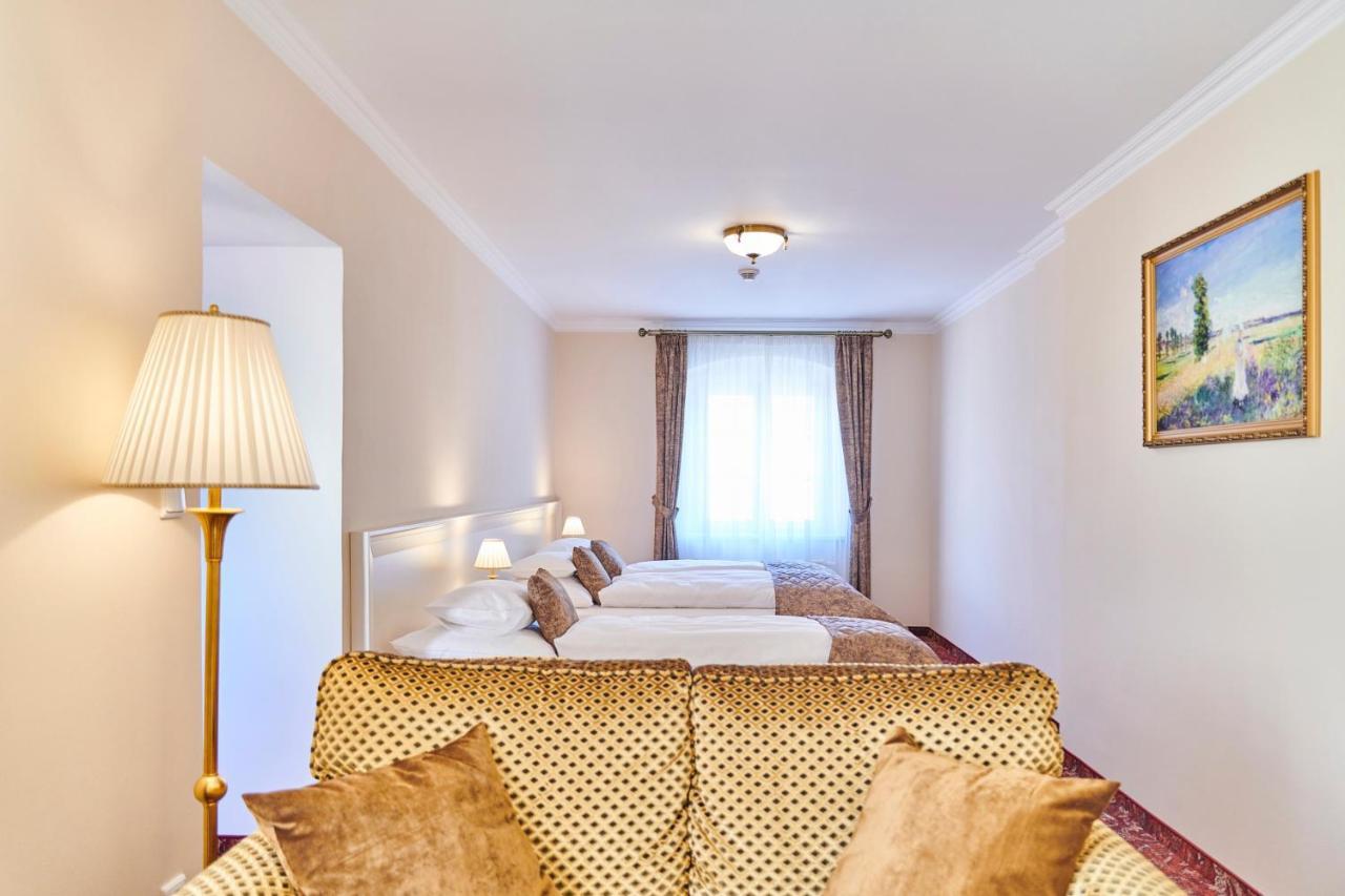 Spa Hotel Centrum Františkovy Lázně 외부 사진